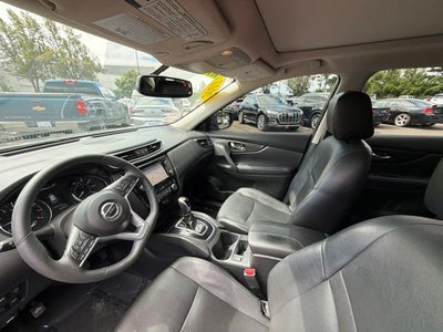 2017 Nissan Rogue Hybrid SV