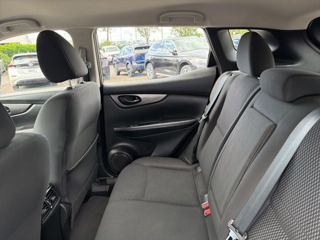 2022 Nissan Rogue Sport S