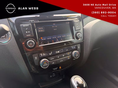 2022 Nissan Rogue Sport SV