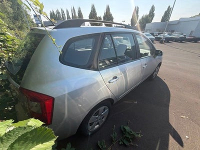 2009 Kia Rondo LX