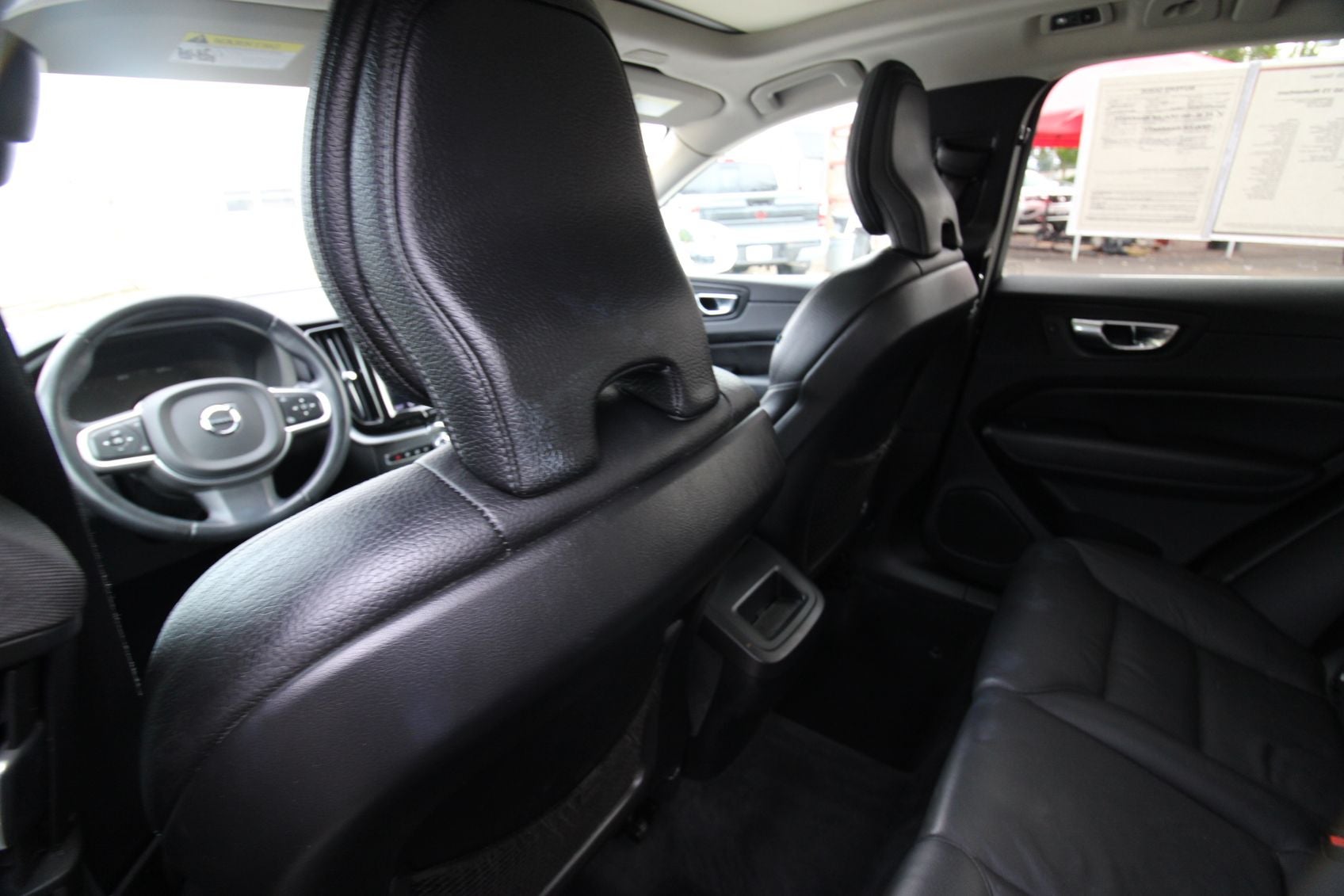 2020 Volvo XC60 T5 Momentum