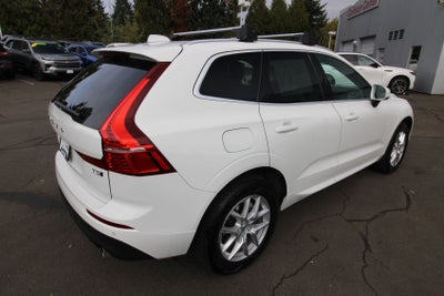 2020 Volvo XC60 T5 Momentum