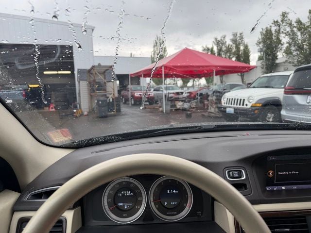 2013 Volvo XC70 T6