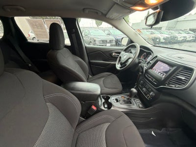 2021 Jeep Cherokee Latitude