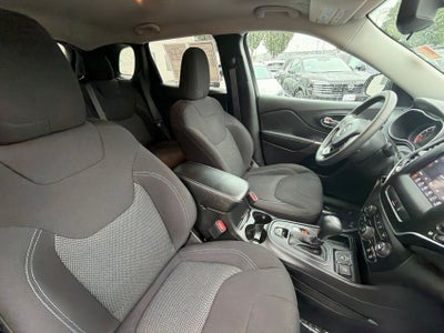2021 Jeep Cherokee Latitude