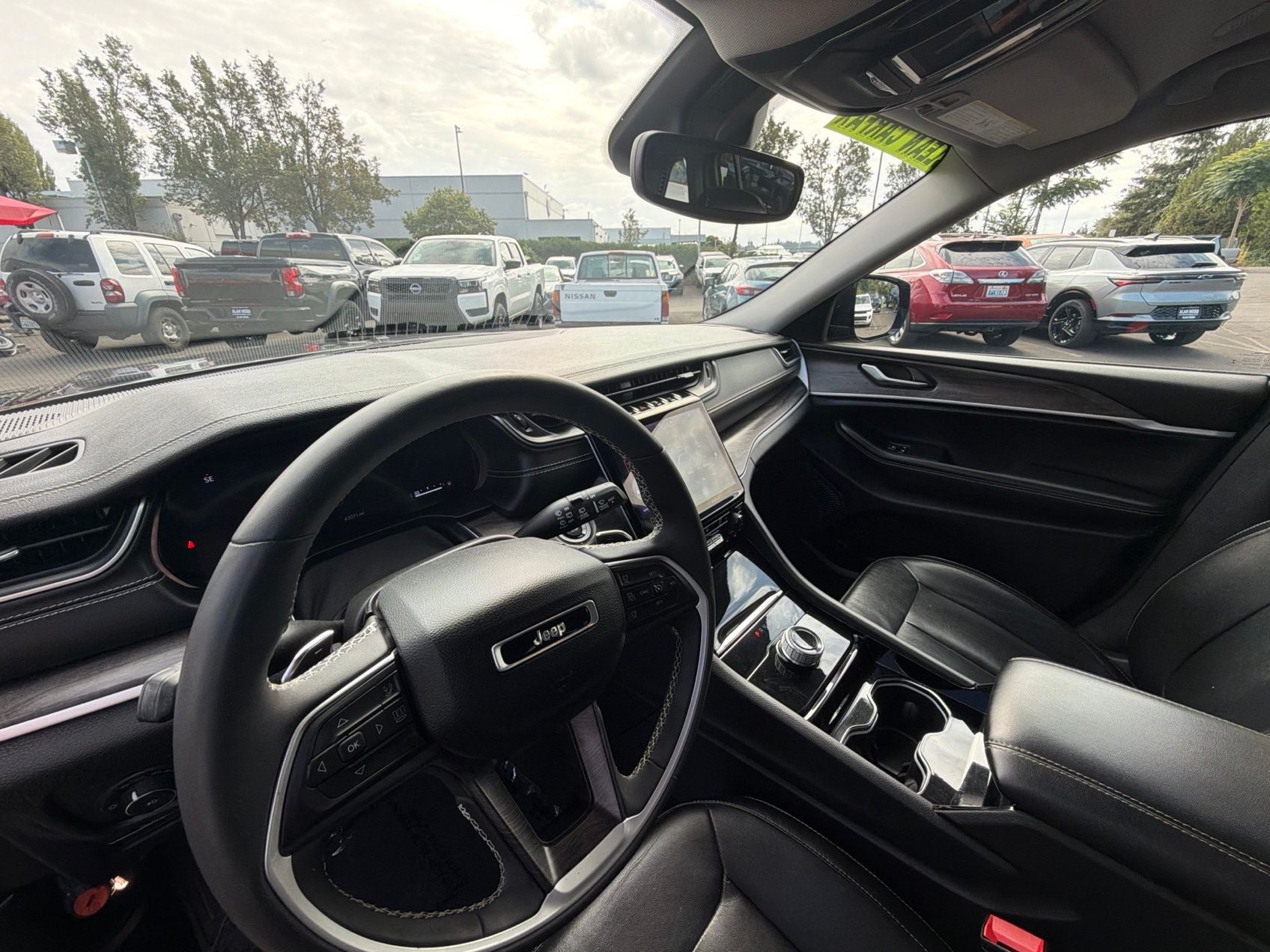 2023 Jeep Grand Cherokee Limited - Photo 12