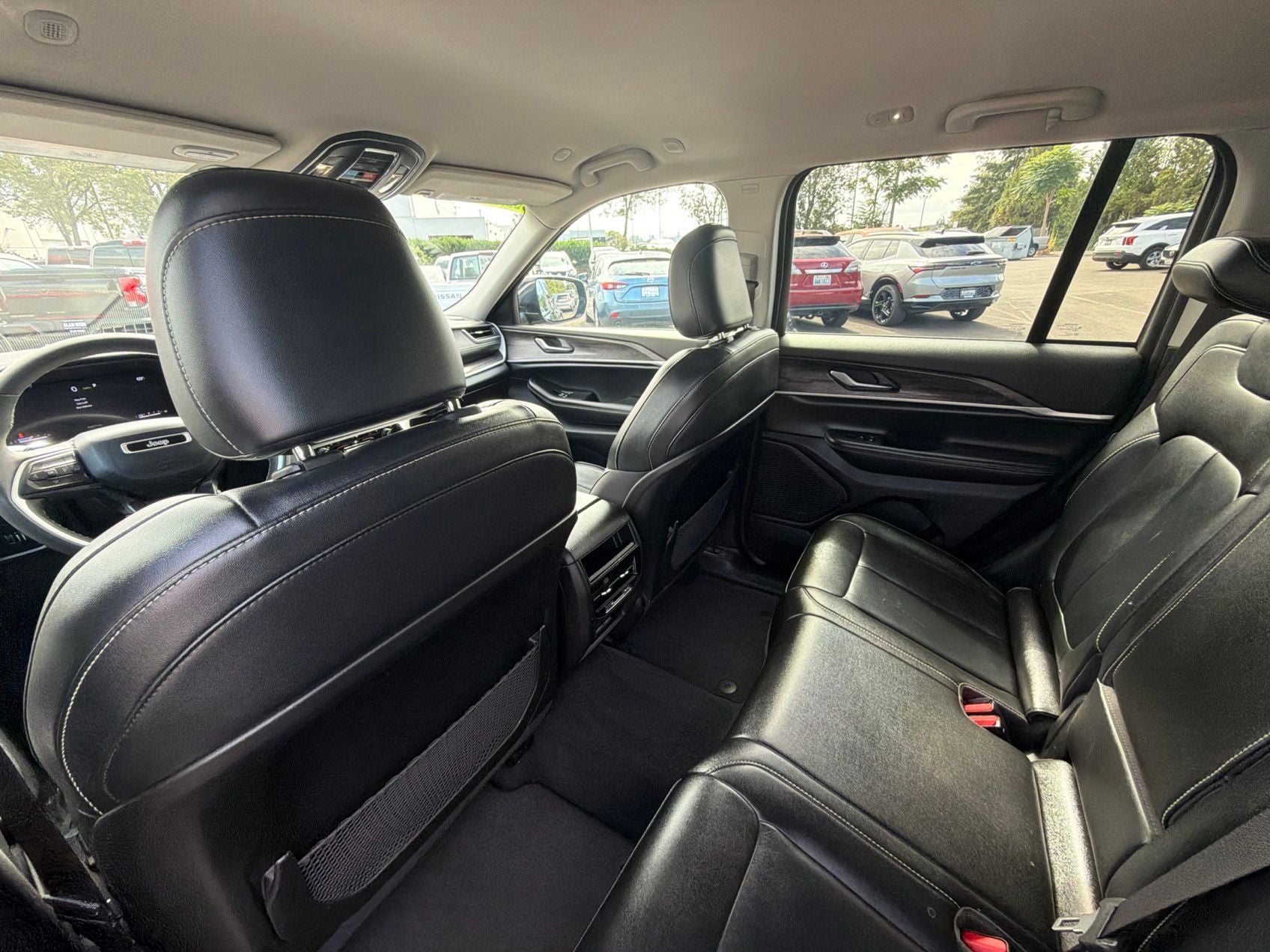 2023 Jeep Grand Cherokee Limited - Photo 28