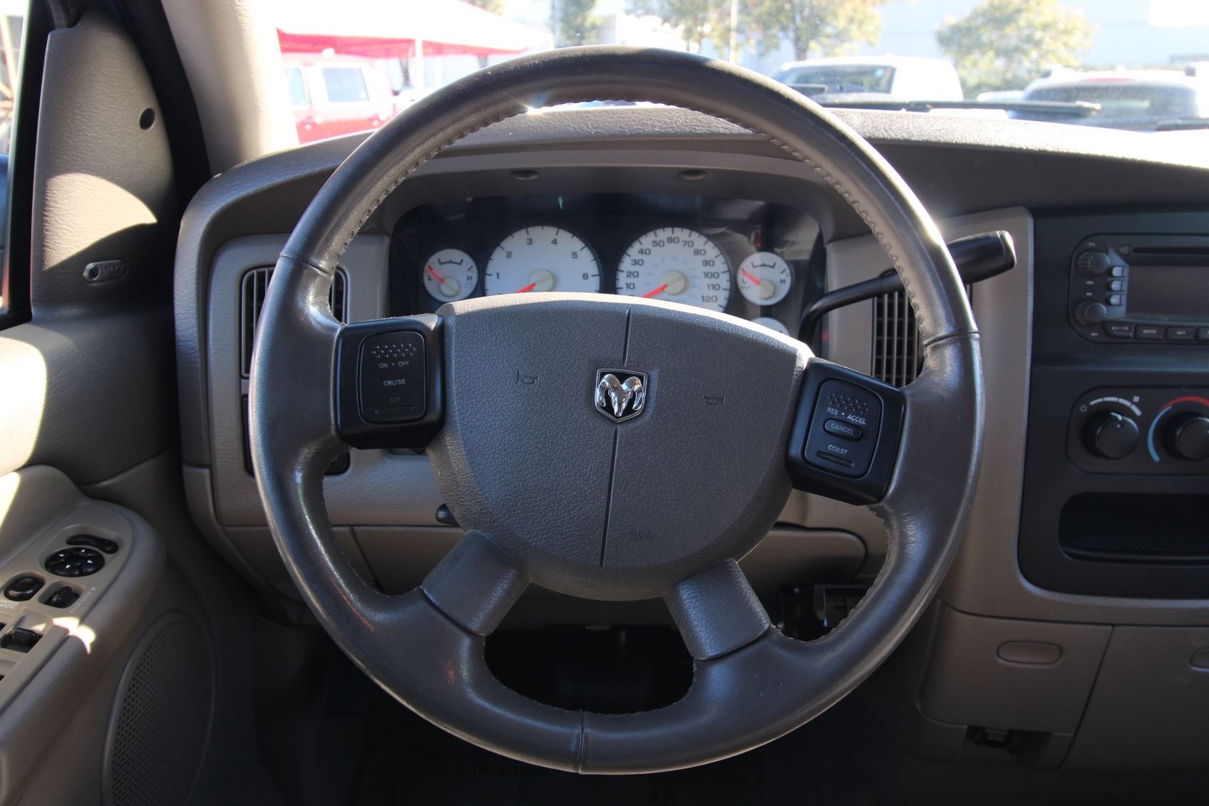 2004 Dodge Ram 1500 SLT