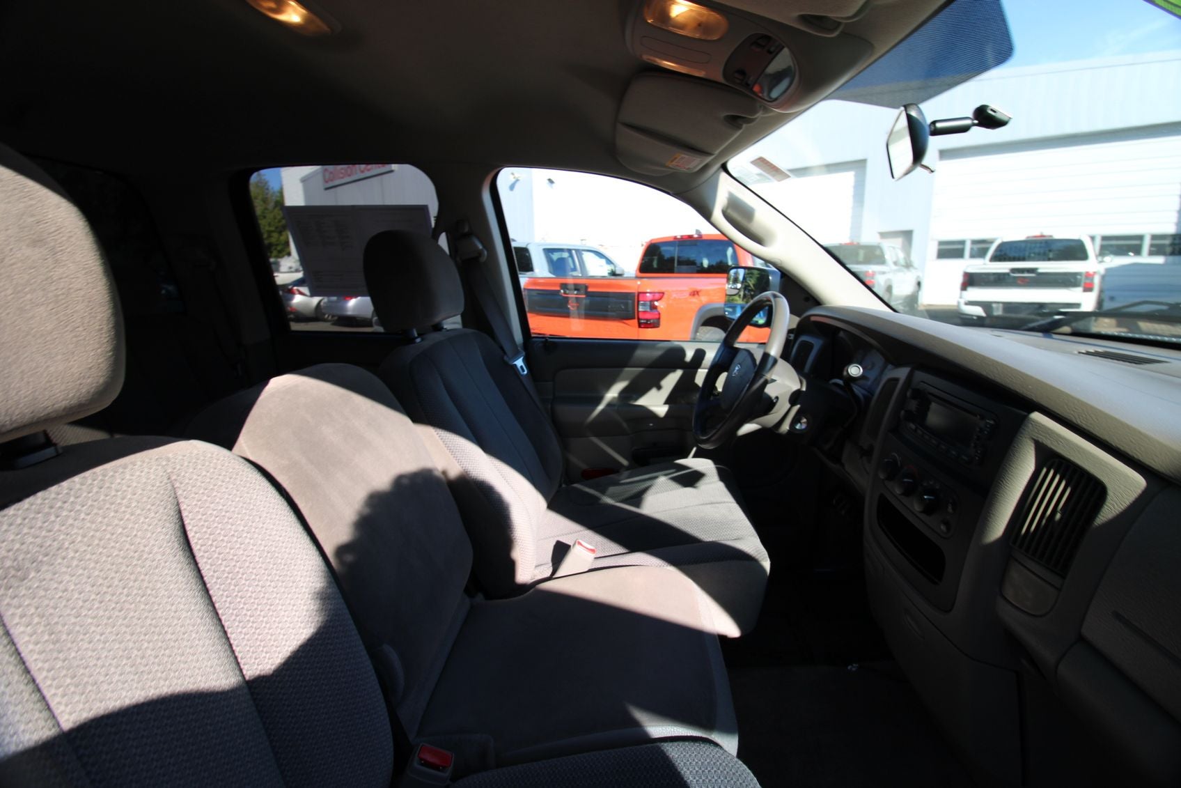 2004 Dodge Ram 1500 SLT