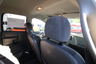 2004 Dodge Ram 1500 SLT