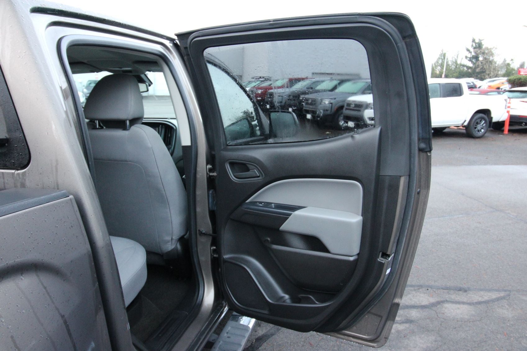 2016 GMC Canyon Base