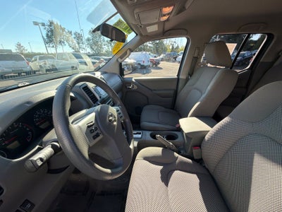 2016 Nissan Frontier SV
