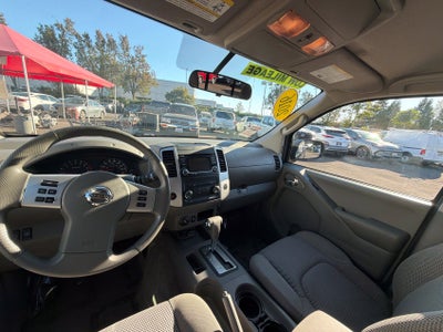 2016 Nissan Frontier SV