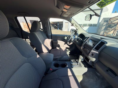 2016 Nissan Frontier SV