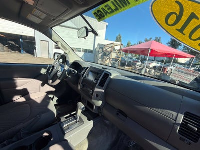 2016 Nissan Frontier SV