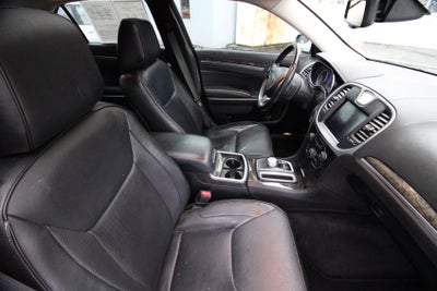 2018 Chrysler 300 Limited AWD