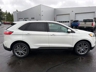 2021 Ford Edge Titanium