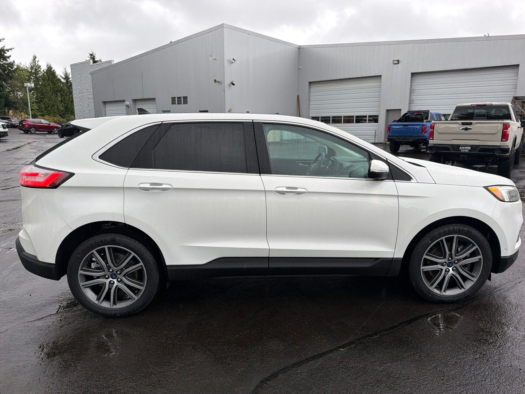 2021 Ford Edge Titanium