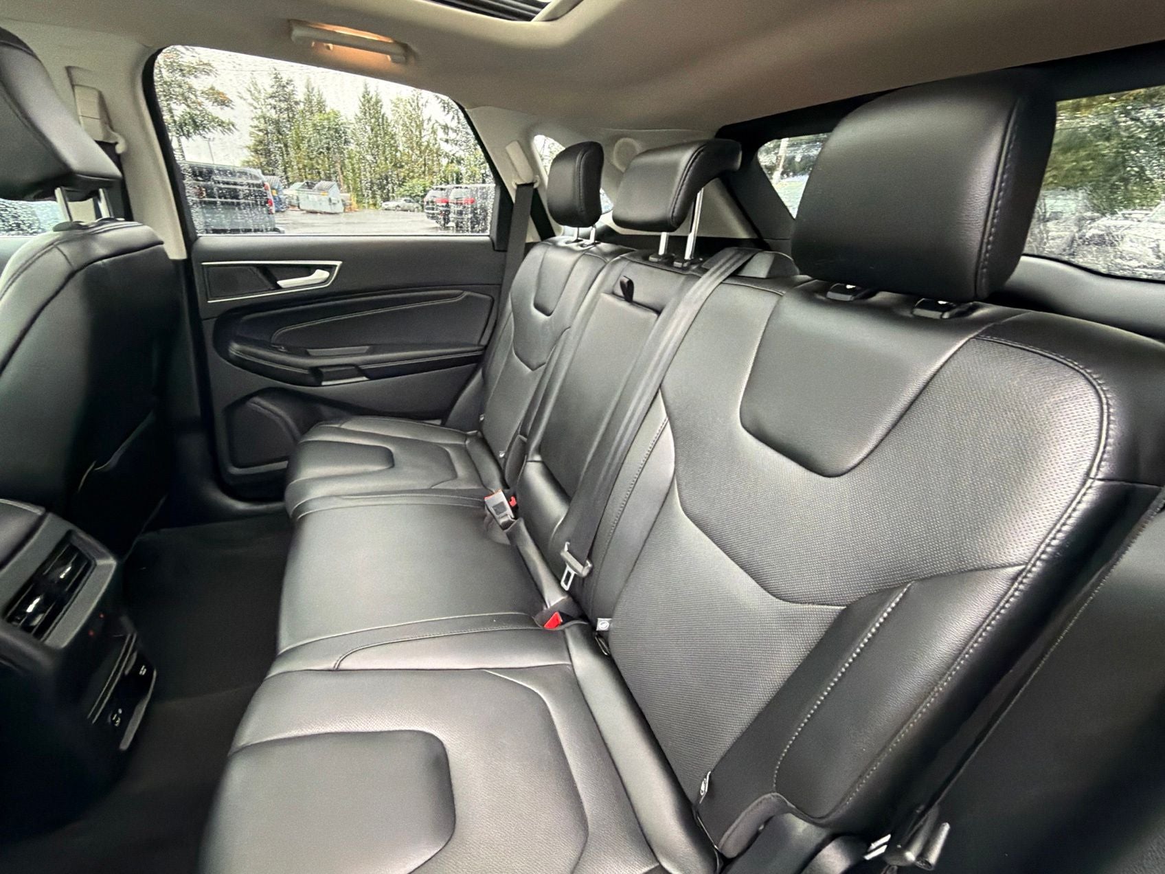 2021 Ford Edge Titanium