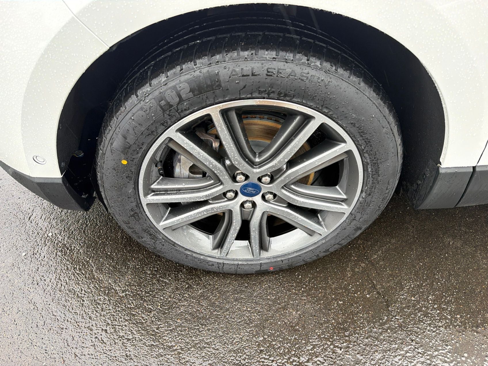 2021 Ford Edge Titanium