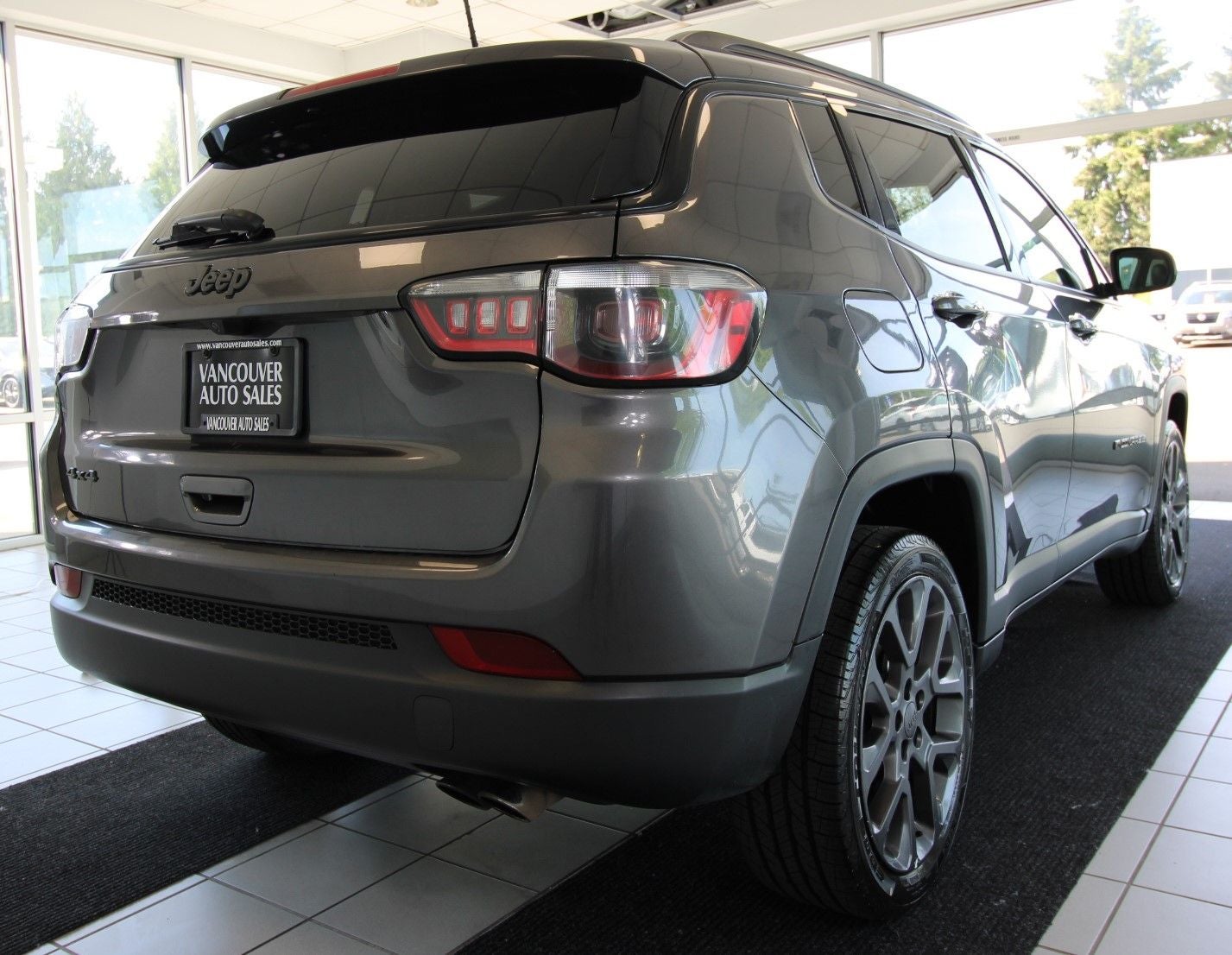 2021 Jeep Compass 80th Special Edition