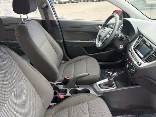 2021 Hyundai Accent SE