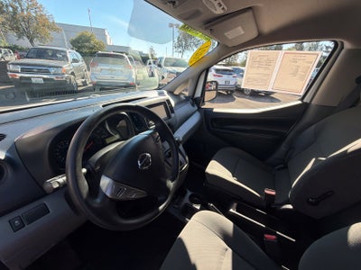 2021 Nissan NV200 S