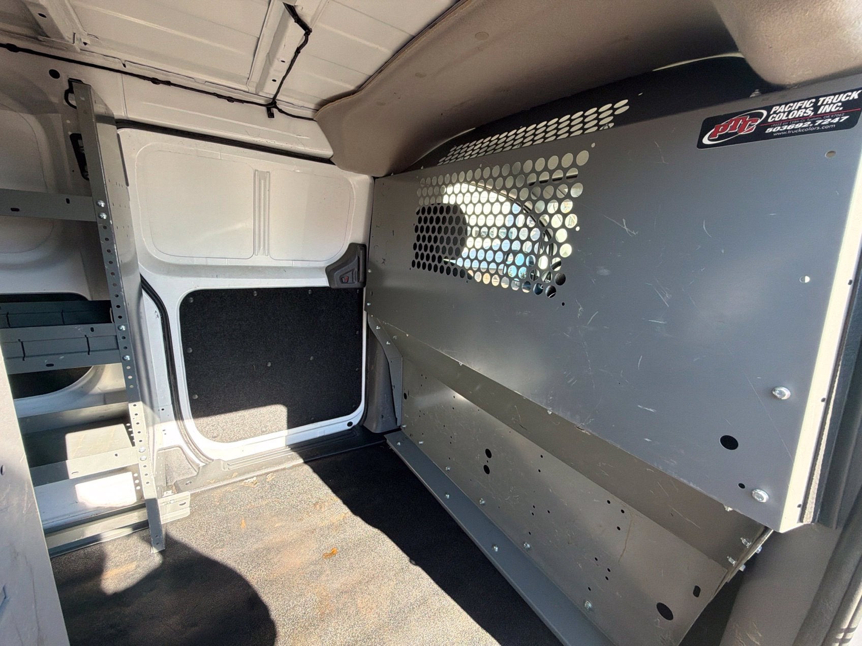 2021 Nissan NV200 S