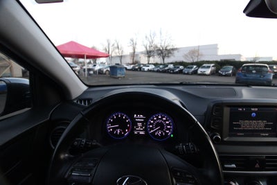 2020 Hyundai Kona SEL Plus