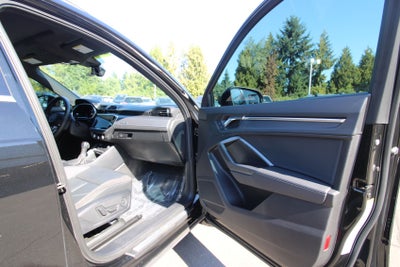 2020 Audi Q3 Premium Plus S line quattro