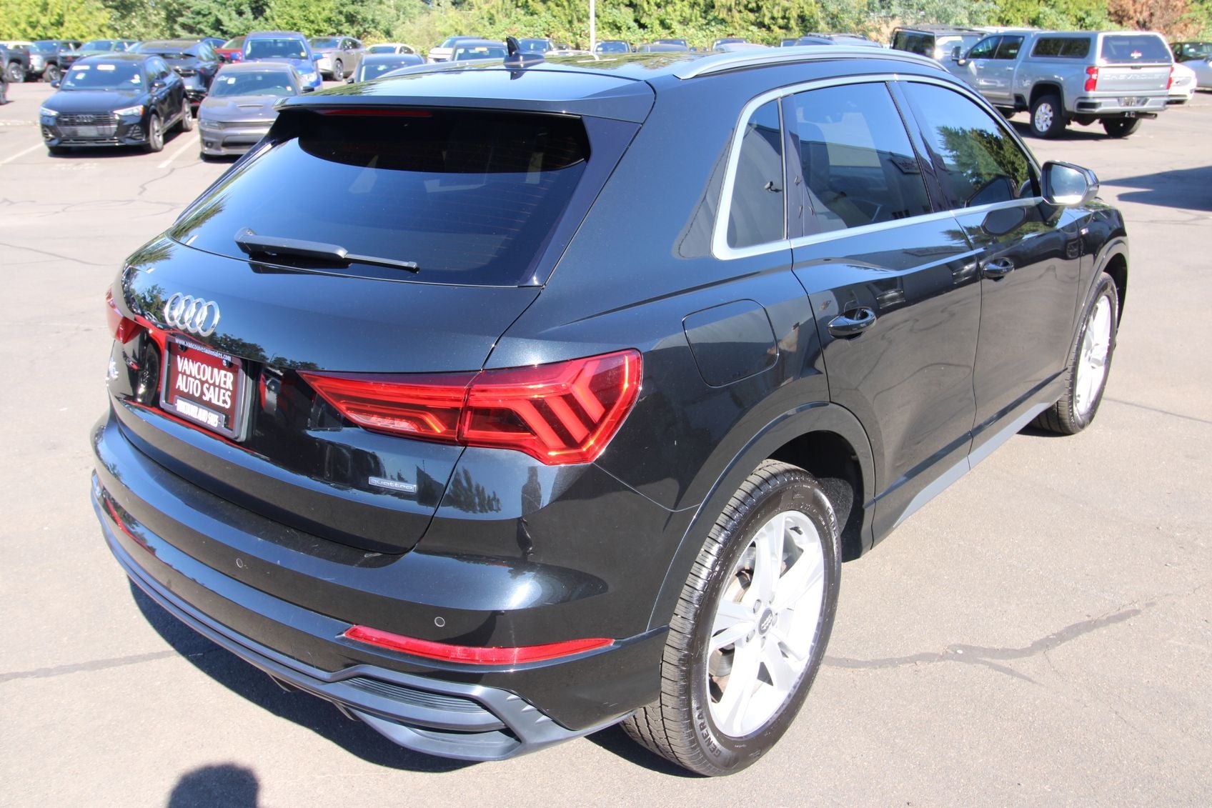 2020 Audi Q3 Premium Plus S line quattro