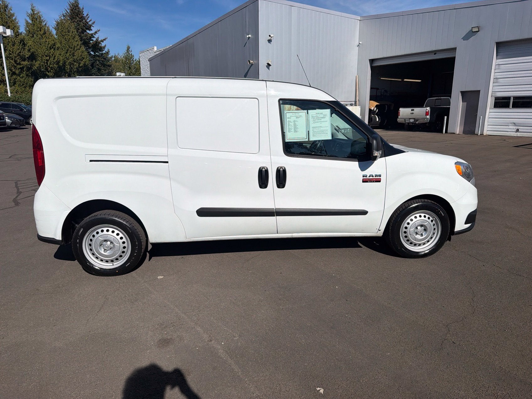 2022 RAM ProMaster City Base