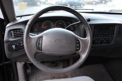 1999 Ford F-150 Base