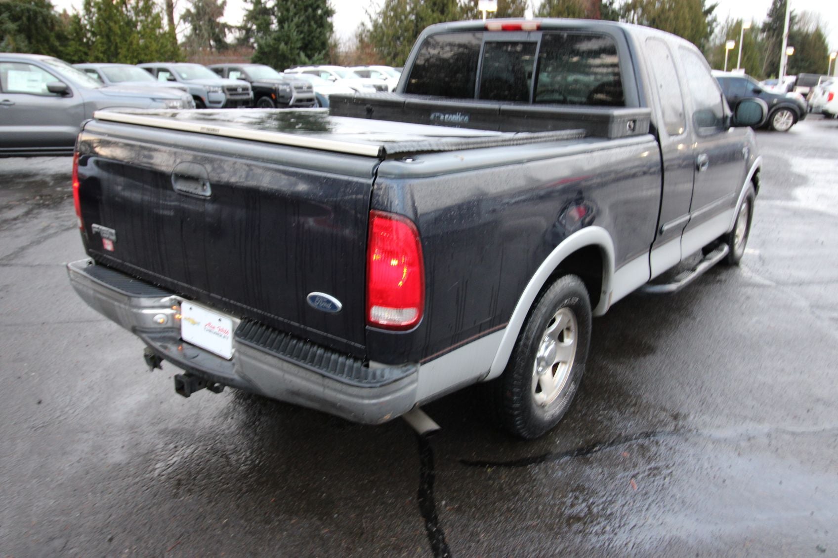 1999 Ford F-150 Base